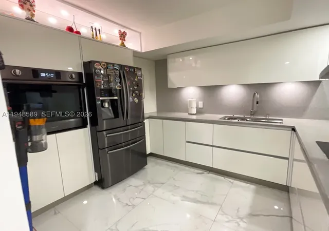 Photo 1 of Condo for sale at 1301 Ne Miami Gardens Dr #501W, Miami, FL 33179 | MLS# A11948589 | Listing updated on 2026-10-07