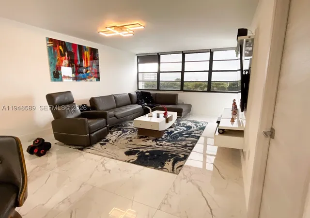 Photo 3 of Condo for sale at 1301 Ne Miami Gardens Dr #501W, Miami, FL 33179 | MLS# A11948589 | Listing updated on 2026-10-07