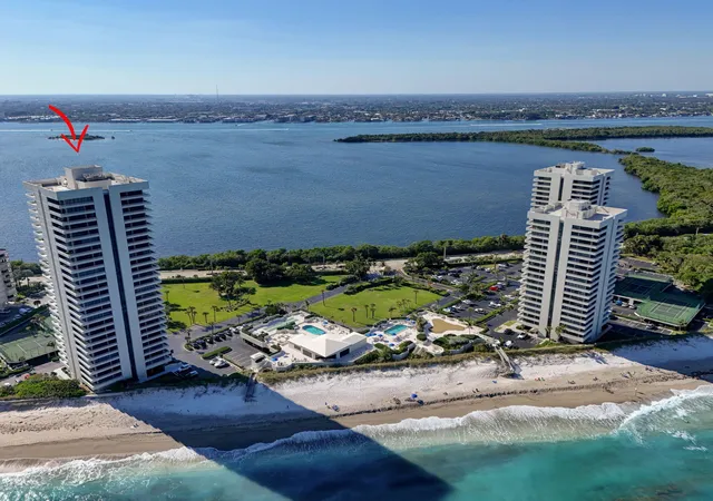 2nd image of 5510 N Ocean Dr, Singer Island, FL 33404