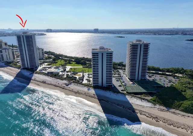 58th image of 5510 N Ocean Dr #2d, Singer Island, FL 33404 | MLS# R11157637