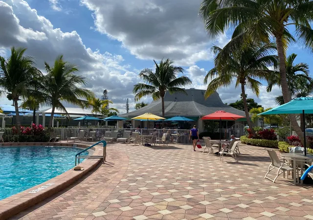 Homes for sale in Deerfield Beach, FL | 262 Ventnor R, Deerfield Beach, FL 33442 | MLS# R11157657
