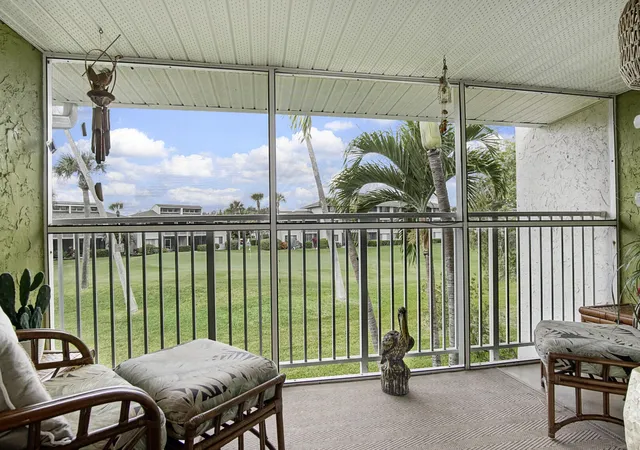 4th image of 2400 S Ocean Dr #821, Fort Pierce, FL 34949 | MLS# R11157721