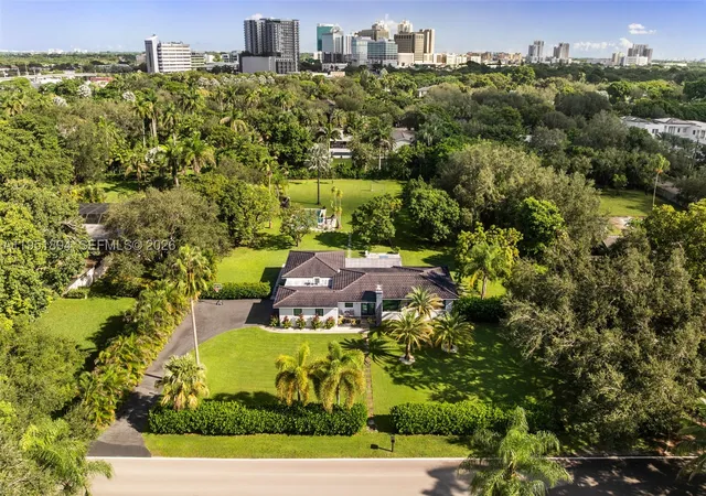 Land for sale at 07325 Sw 102Nd St, Pinecrest, FL 33156 | MLS# A11951894
