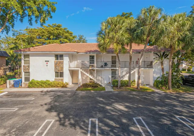 Homes for sale in Coral Springs, FL | 10201 Nw 35th St, Coral Springs, FL 33065 | MLS# F10548525