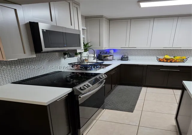 Homes for sale in Hialeah, FL | 5865 W 13 Avenue, Hialeah, FL 33012 | MLS# A11950990