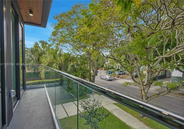 Homes for sale in Miami, FL | 30 Ne 50th St, Miami, FL 33137 | MLS# A11952368