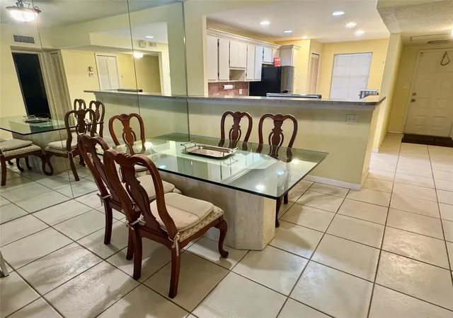 Homes for sale in Pompano Beach, FL | 804 Cypress Blvd #106, Pompano Beach, FL 33069 | MLS# F10548690