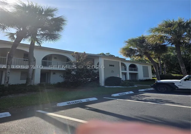 Listing Photo 2 - Condo for sale in building located at 2612 Nassau Bend, Coconut Creek, FL 33066 - Unit #E2