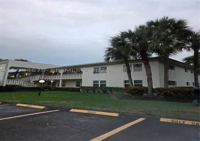 2nd image of 2805 Victoria Way #H2, Coconut Creek, FL 33066 | MLS# A11953675