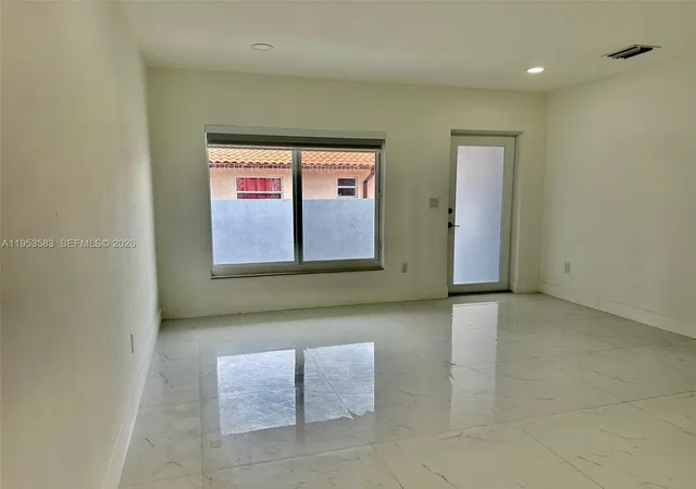 20th image of 2722 Sw 5th St, Miami, FL 33135 | MLS# A11953583
