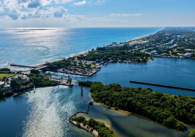 5th image of 92 Island Dr S, Ocean Ridge, FL 33435 | MLS# R11158120
