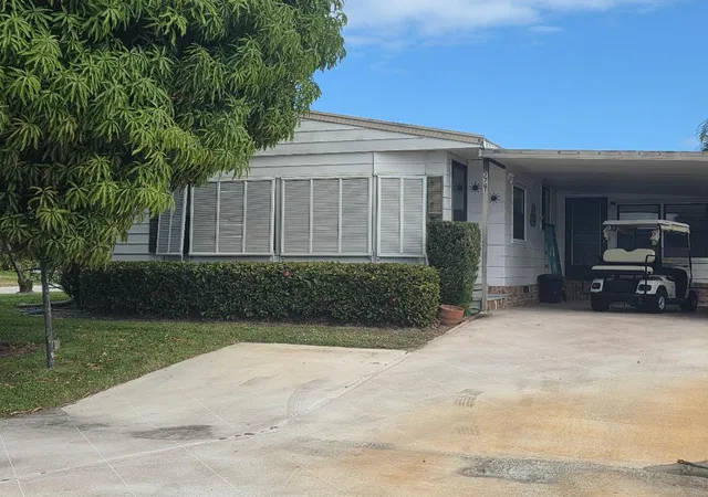 3rd image of 7761 Se Shenandoah Dr, Hobe Sound, FL 33455 | MLS# R11158476