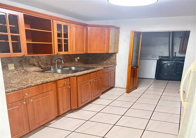 4th image of 19480 Sw 121St Ave, Miami, FL 33177 | MLS# A11954309