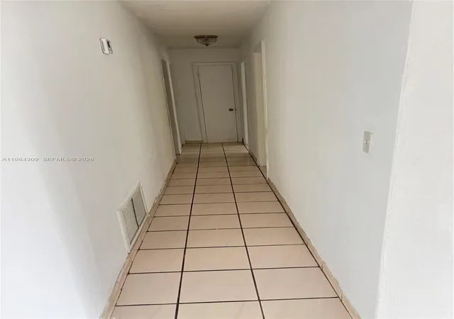 5th image of 19480 Sw 121St Ave, Miami, FL 33177 | MLS# A11954309