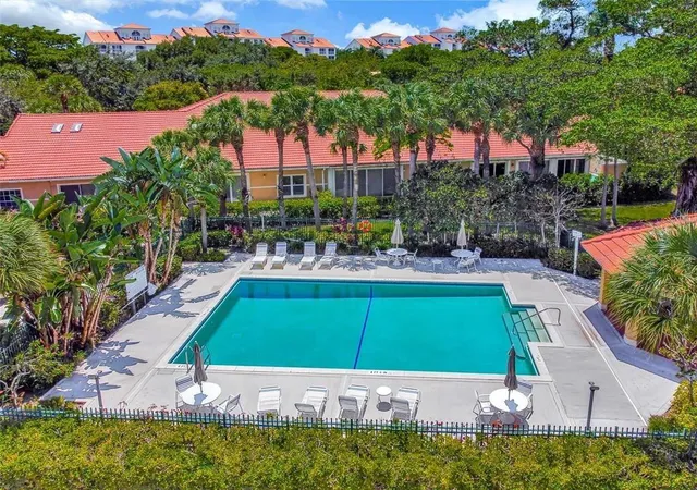 2nd image of 4106 Carriage Dr, Pompano Beach, FL 33069