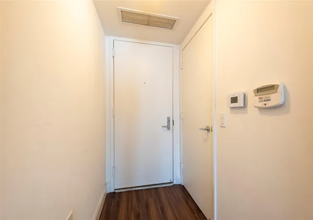 4th image of 41 Se 5Th St #1315, Miami, FL 33131 | MLS# F10548795