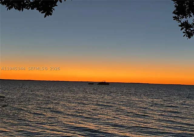 2nd image of 104500 Overseas Hwy, Key Largo, FL 33037