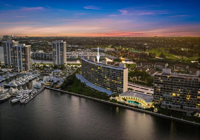 Homes for sale in North Palm Beach, FL | 124 Lakeshore Dr #9290, North Palm Beach, FL 33408 | MLS# R11159064
