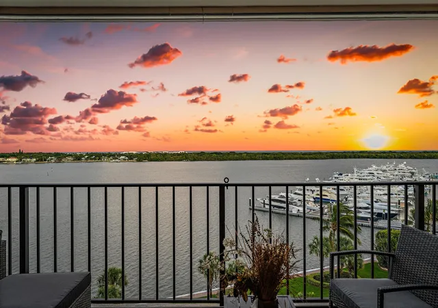 Homes for sale in North Palm Beach, FL | 124 Lakeshore Dr #9290, North Palm Beach, FL 33408 | MLS# R11159064