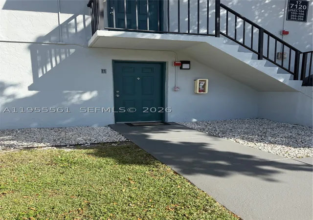 Homes for sale in Hialeah, FL | 7120 Nw 179th St #105, Hialeah, FL 33015 | MLS# A11955561