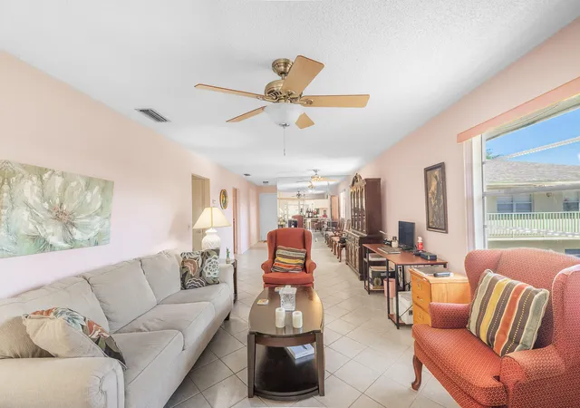 Homes for sale in Port St Lucie, FL | 33 Lake Vis Trl, Port St Lucie, FL 34952
