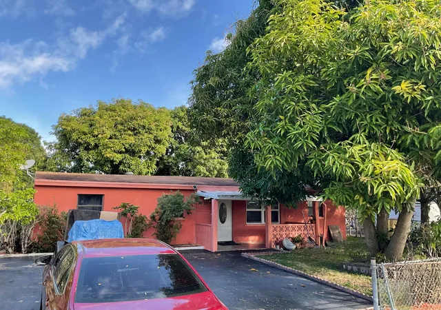 Homes for sale in Pompano Beach, FL | 1433 Ne 26th Ct, Pompano Beach, FL 33064 | MLS# R11159085