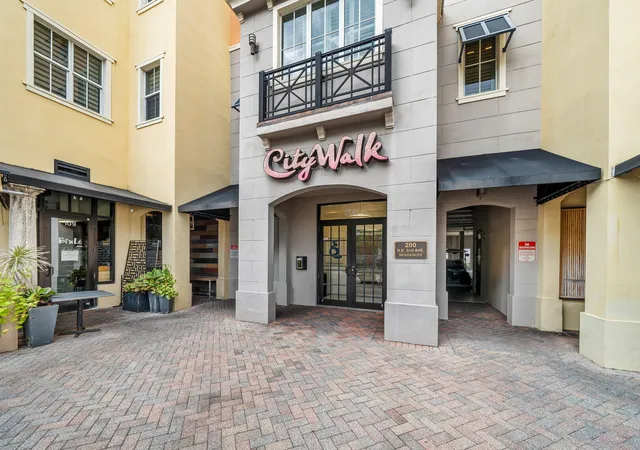 Listing Photo 1 - Condo for sale in building located at 200 Ne 2Nd Ave, Delray Beach, FL 33444 - Unit #314
