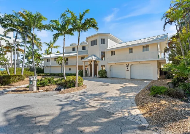Photo 1 of Single family home for sale at 44 W Plaza Del Lago, Lower Keys, FL 33036 | MLS# A11955613 | Listing updated on 2026-07-29