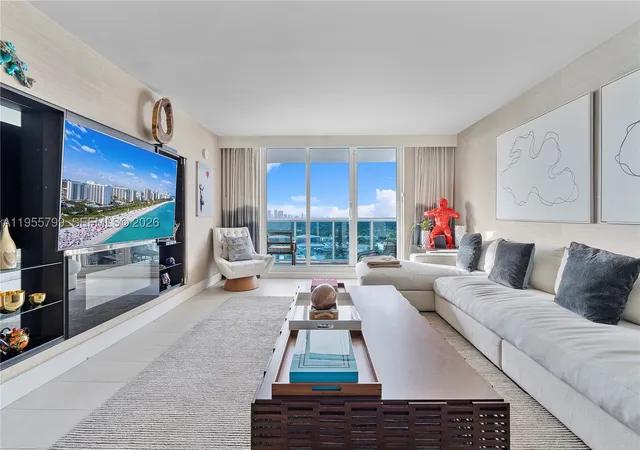Photo 3 of Condo for sale at 102 24Th St #1427, Miami Beach, FL 33139 | MLS# A11955799 | Listing updated on 2026-01-30