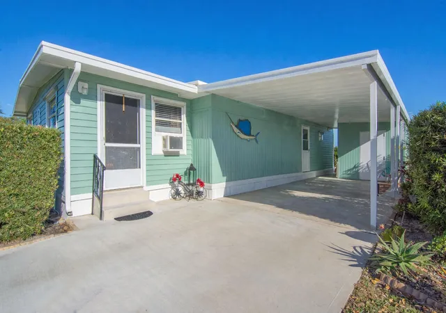 4th image of 485 Onyx Wy, Jensen Beach, FL 34957 | MLS# R11159477