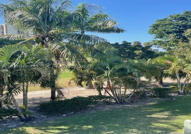 Photo 3 of Townhouse for sale at 20408 Ne 34th Ct #21, Ojus, FL 33180 | MLS# A11956468 | Listing updated on 2026-09-28