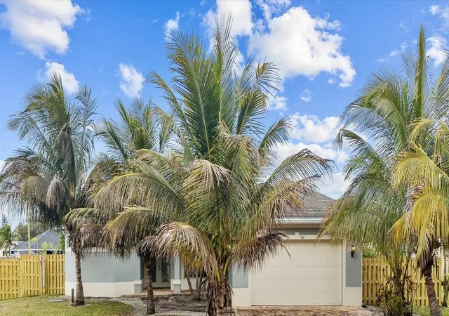 43rd image of 562 Sw Souris Ave, Port St Lucie, FL 34953 | MLS# R11159804
