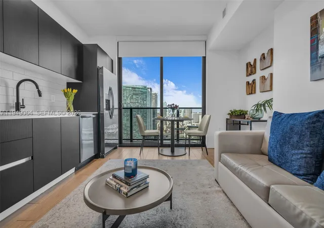 Photo 3 of Condo for sale at 398 Ne 5Th St #3207, Miami, FL 33132 | MLS# A11949064 | Listing updated on 2026-10-06