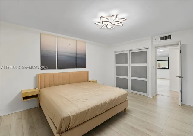 5th image of 3440 Ne 192Nd St, Miami, FL 33180