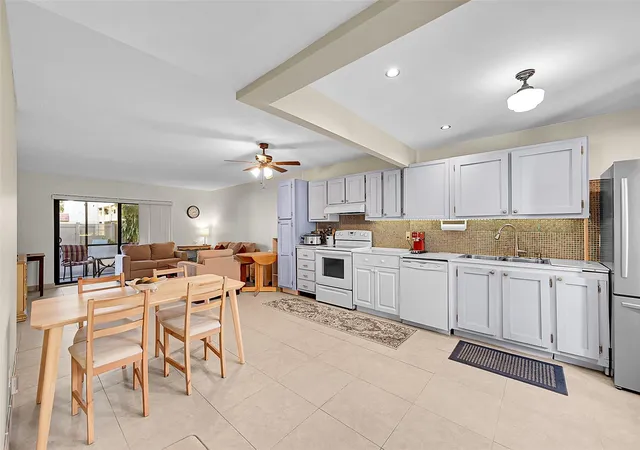 Homes for sale in Pompano Beach, FL | 138 S Cypress Rd #214, Pompano Beach, FL 33060 | MLS# F10549732