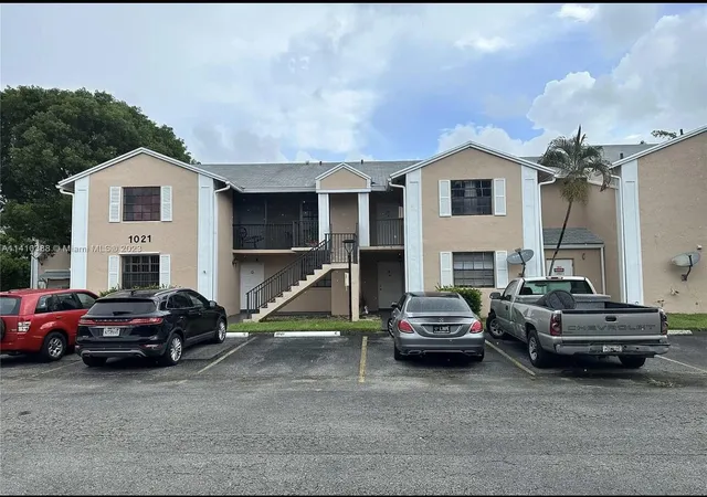 2nd image of 1021 Adams Ave #1021f, Homestead, FL 33034 | MLS# R11159916
