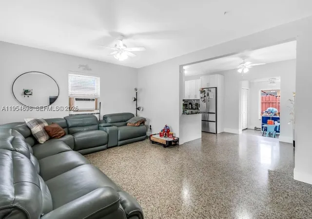Homes for sale in Miami, FL | 9435 Sw 39Th St, Miami, FL 33165 | MLS# A11954898