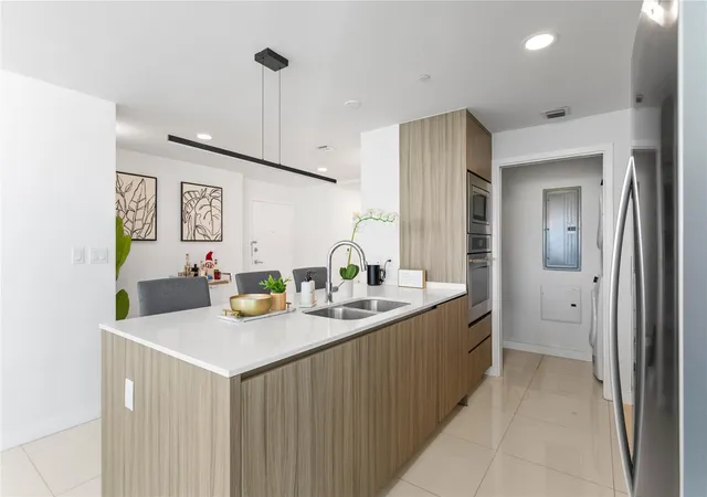 Homes for sale in Miami, FL | 600 Ne 27Th St #2301, Miami, FL 33137 | MLS# F10549882