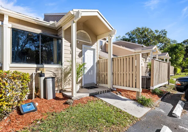 4th image of 7176 Sportsmans Dr, North Lauderdale, FL 33068 | MLS# R11160181