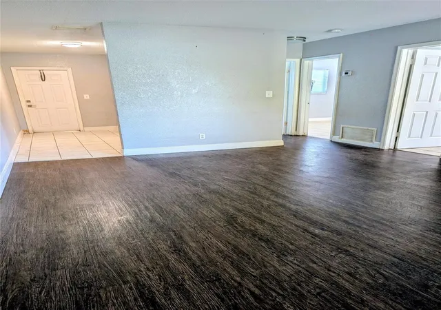 19th image of 1500 Nw 58th Ter, Sunrise, FL 33313 | MLS# F10548686