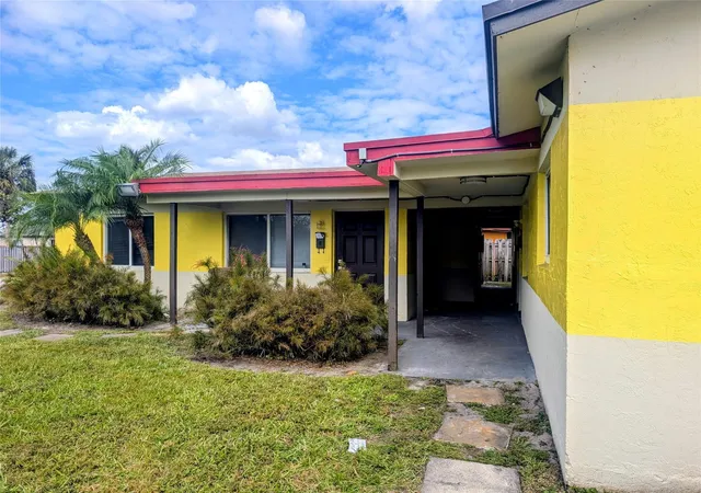 4th image of 1500 Nw 58Th Ter, Sunrise, FL 33313 | MLS# F10548686