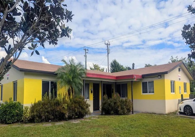 5th image of 1500 Nw 58Th Ter, Sunrise, FL 33313 | MLS# F10548686