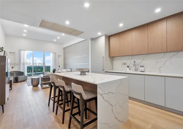Photo 3 of Condo for sale at 2301 Collins Ave #1633, Miami Beach, FL 33139 | MLS# A11955656 | Listing updated on 2026-10-08