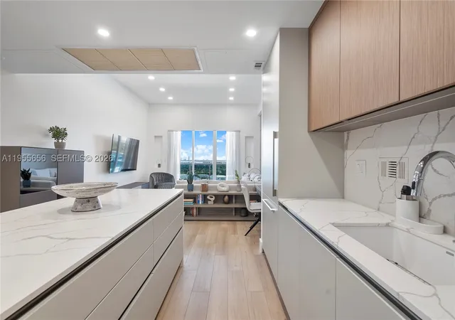 Photo 3 of Condo for sale at 2301 Collins Ave #1633, Miami Beach, FL 33139 | MLS# A11955656 | Listing updated on 2026-10-08