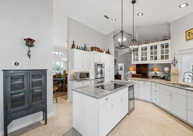 4th image of 2760 Appaloosa Trl, Wellington, FL 33414 | MLS# R11160236