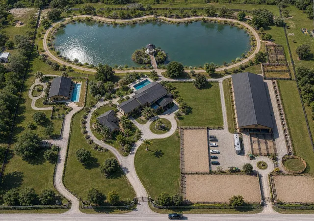 1st image of 14685 40th St N, Loxahatchee, FL 33470 | MLS# R11160326