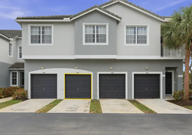 1st image of 3108 Grandiflora Dr, Lake Worth, FL 33467 | MLS# R11160337