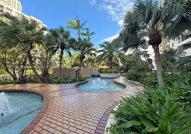 Photo 42 of Condo for sale at 520 Brickell Key Dr #A1010, Miami, FL 33131 | MLS# A11951683 | Listing updated on 2026-09-30