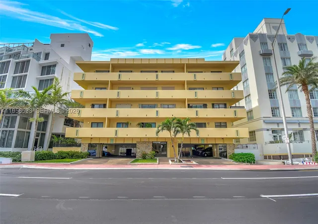 Homes for sale in Miami Beach, FL | 2924 Collins Avenue #501, Miami Beach, FL 33140 | MLS# A11956598