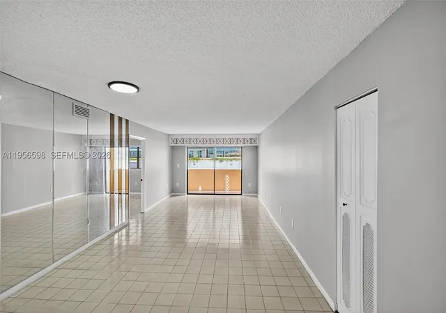 Homes for sale in Miami Beach, FL | 2924 Collins Avenue #501, Miami Beach, FL 33140 | MLS# A11956598